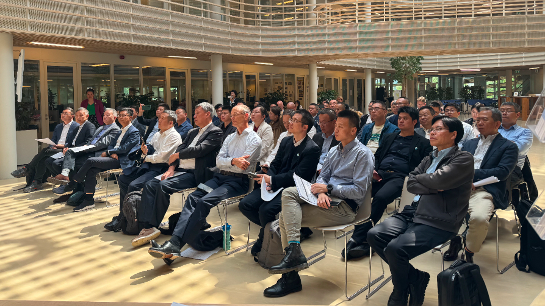 綠日環境董事長和總經理赴荷蘭開展科技學術交流活動4 綠日環境董事長和總經理赴荷蘭開展科技學術交流活動4